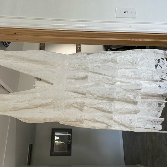 Selfie Leslie White Lace Dress - Picture 3 of 6